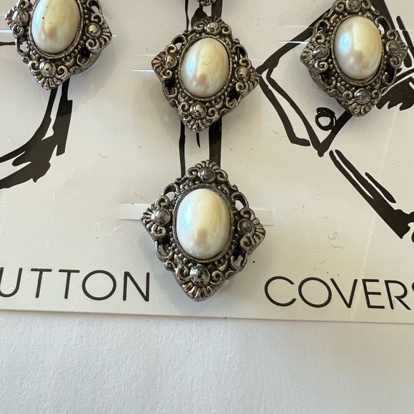 Vintage Accessory Place Button Covers Antique Gold Tone Faux Pearl Diamond Shape - Picture 3 of 7
